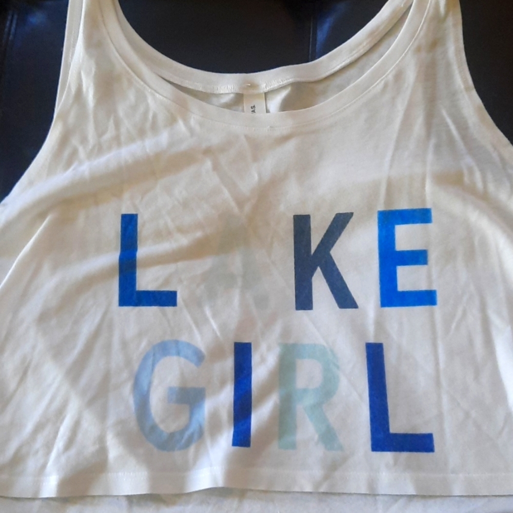 Lake Girl Crop Tank